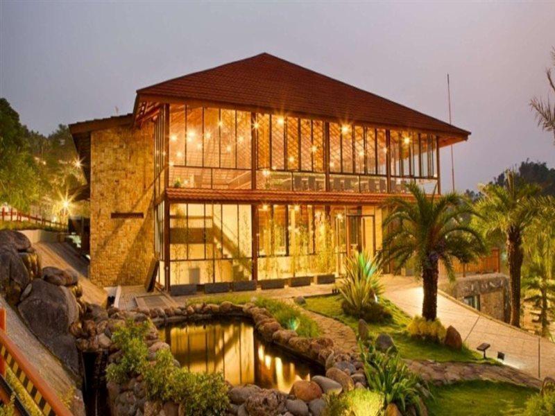פונקאק Jsi Resort מראה חיצוני תמונה