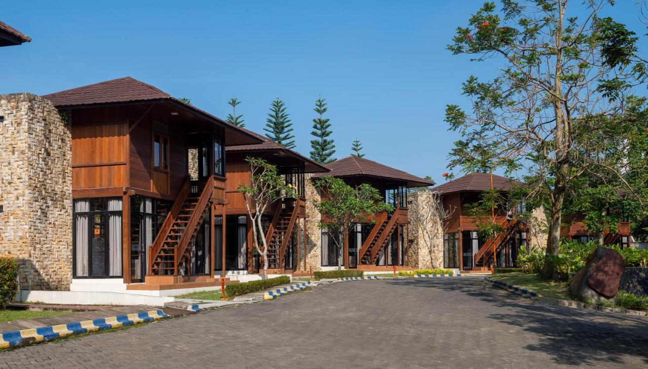 פונקאק Jsi Resort מראה חיצוני תמונה